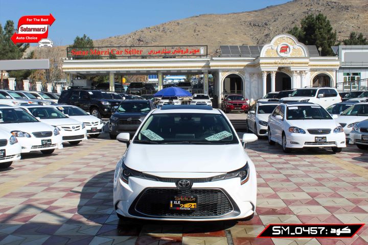 1 Toyota Corolla ( XLE ) 2021