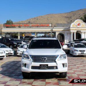 Lexus ( LX570 ) 2013