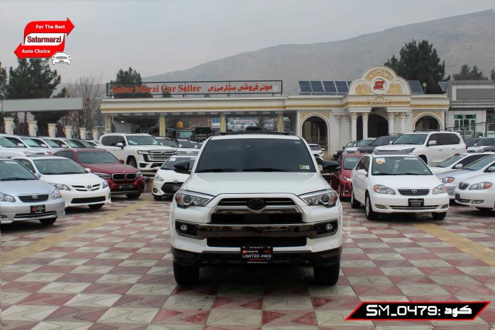 1 Toyota 4Runner ( Limited Night Shade ) 2021