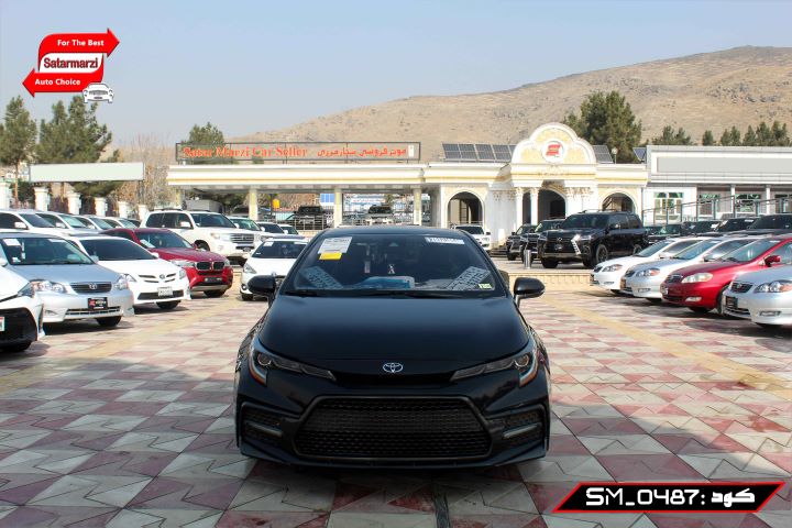 1 Toyota Corolla ( XLE ) 2020