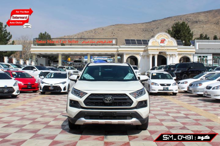 1 Toyota RAV4 ( Limited ) 2019