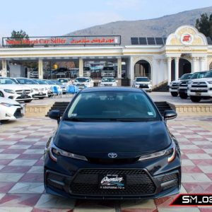 Toyota Corolla ( LE )
