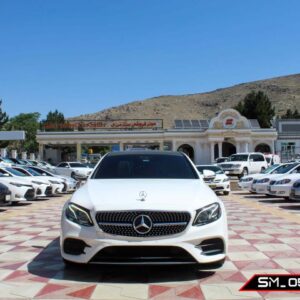 Mercedes Benz ( E300 4Matic ) 2017