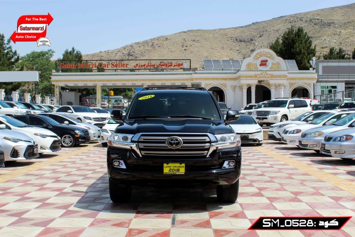 1 Toyota Land Cruiser ( VX.R ) 2018