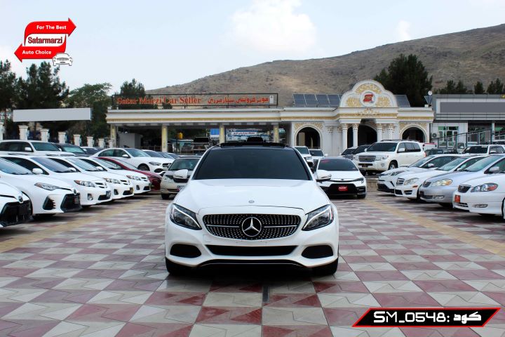 1 Mercedes Benz ( C300 4MATIC ) 2016