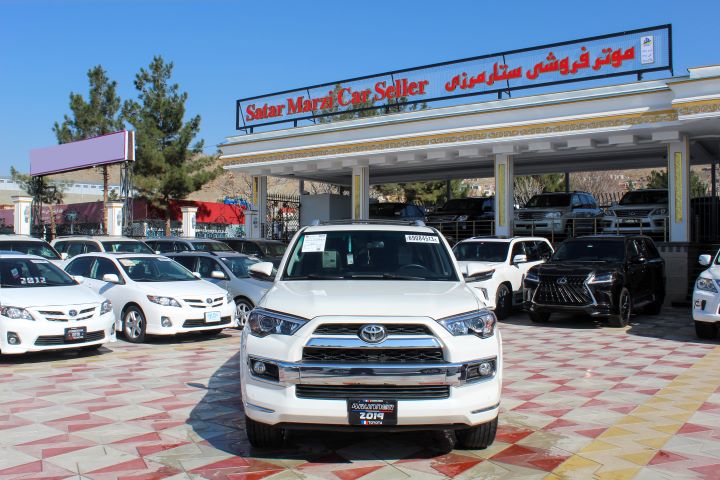 1 Toyota 4Runner ( Limited )