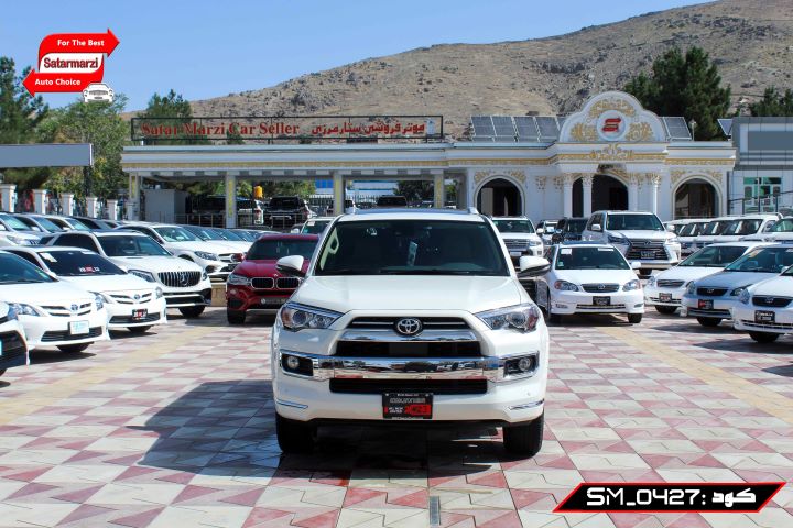1 Toyota 4Runner ( Limited ) 2023