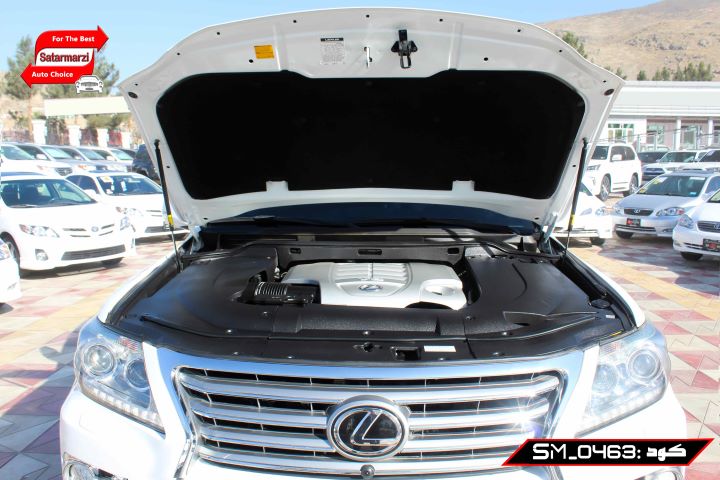 10 Lexus ( LX570 ) 2013