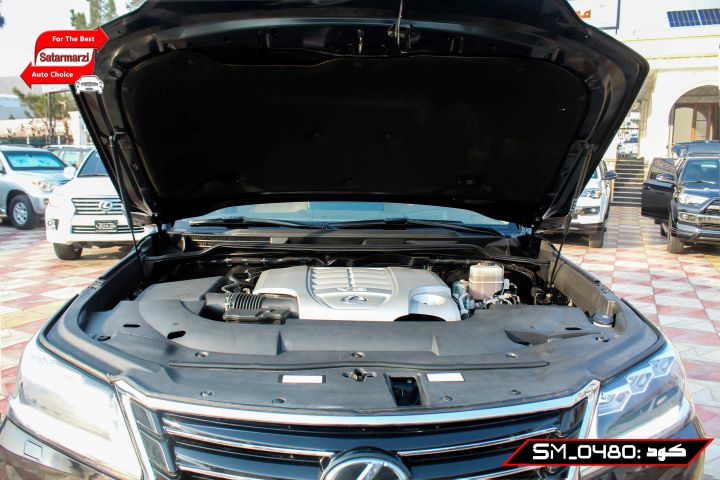 10 Lexus ( LX570 ) 2020