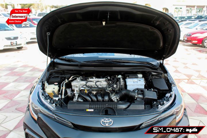 10 Toyota Corolla ( XLE ) 2020