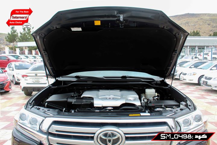 10 Toyota Land Cruiser ( VX.R ) 2017