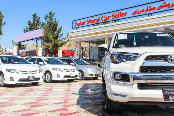 11 Toyota 4Runner ( Limited )