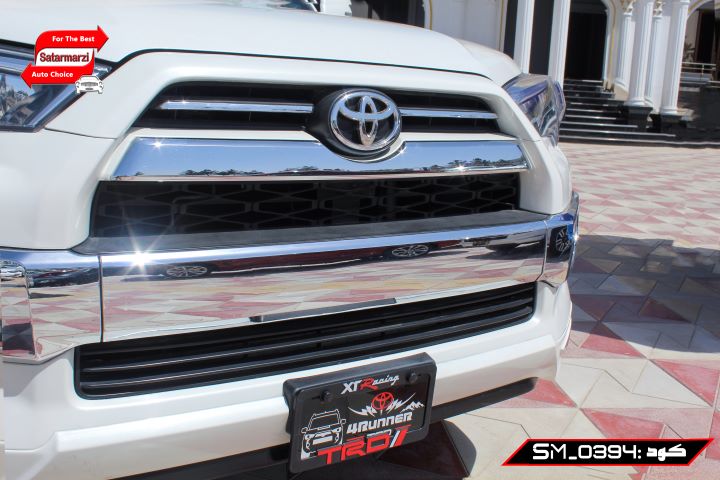 13 Toyota 4Runner ( SR5 )