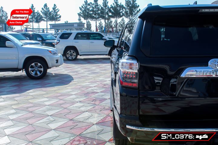 14 Toyota 4Runner ( Limited )