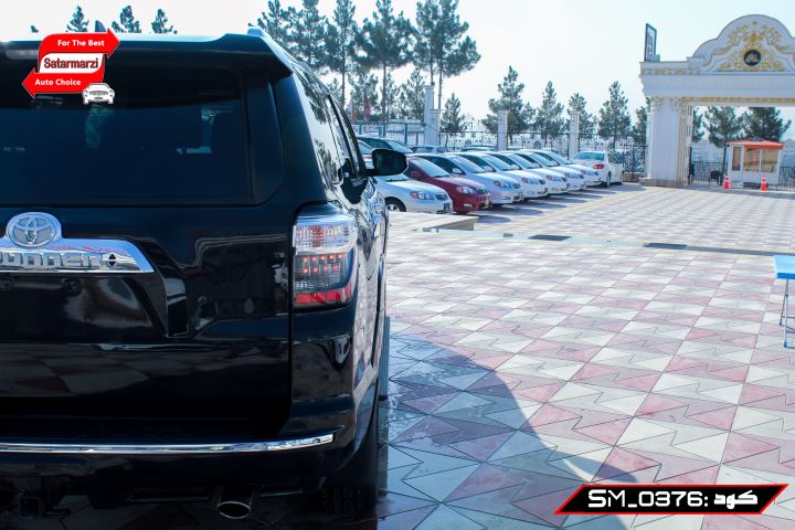 15 Toyota 4Runner ( Limited )