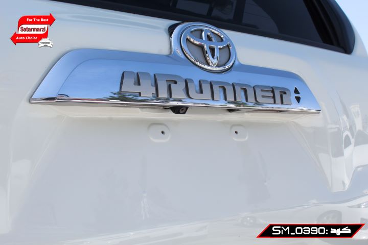 16 Toyota 4Runner ( Limited )
