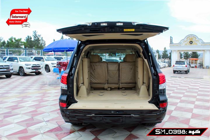 17 Lexus ( LX570 ) 2010