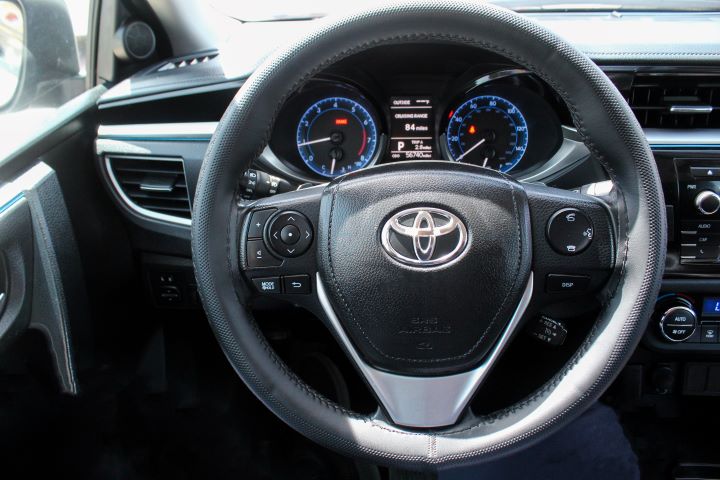 19 Toyota Corolla ( SE )
