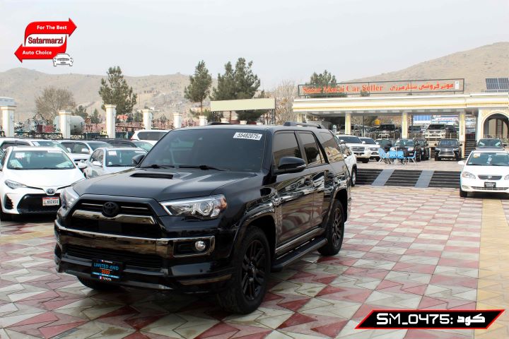 2 Toyota 4Runner ( Limited Night Shade ) 2020