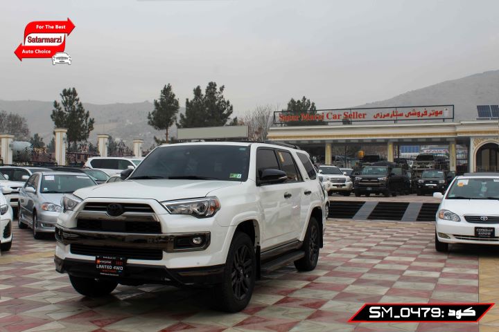 2 Toyota 4Runner ( Limited Night Shade ) 2021