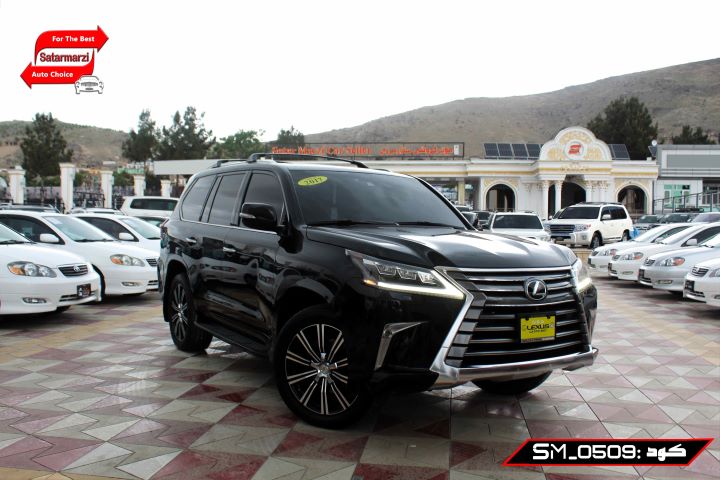 2 Lexus ( LX570 ) 2017