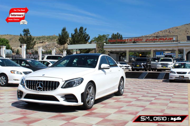 2 Mercedes Benz ( C300 ) 2016