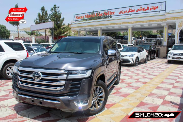 2 Toyota Land Cruiser ( VX.R ) 2022