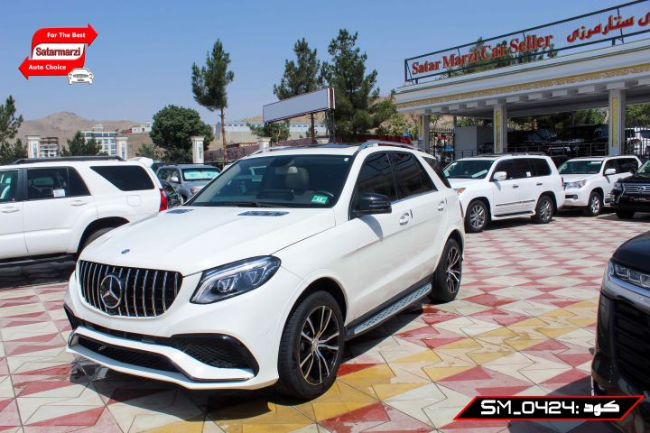2 Mercedes Benz ( ML 350 4Matic ) 2012