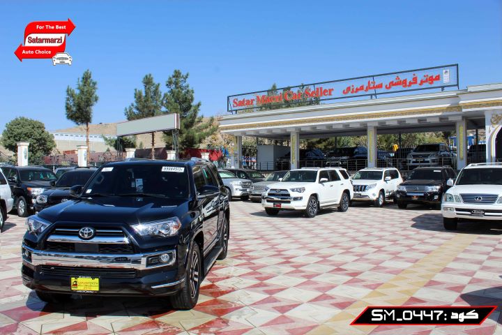 2 Toyota 4Runner ( Limited ) 2016