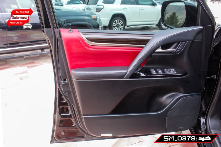 21 Lexus ( LX570 Black Hawk Edition )