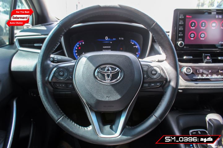 22 Toyota Corolla ( XSE )