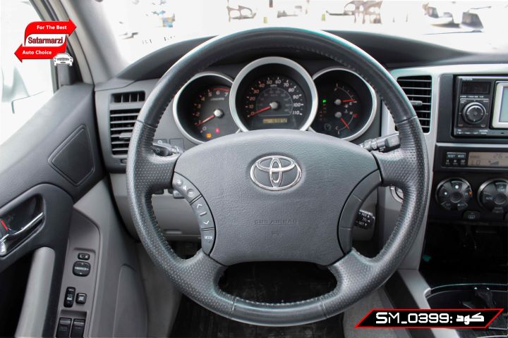 23 Toyota 4Runner ( Urban Runner ) 2009
