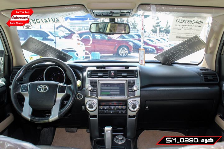 25 Toyota 4Runner ( Limited )
