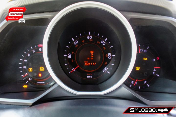 28 Toyota 4Runner ( Limited )