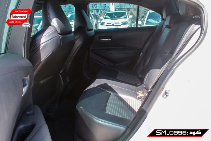 28 Toyota Corolla ( XSE )