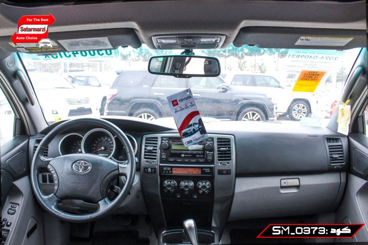 28 Toyota 4Runner ( Sport )
