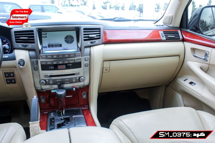 29 Lexus ( LX570 ) American