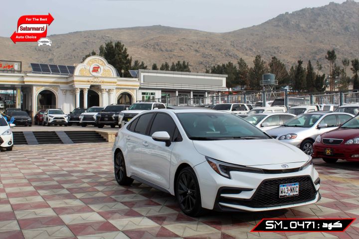 3 Toyota Corolla ( XSE ) 2024
