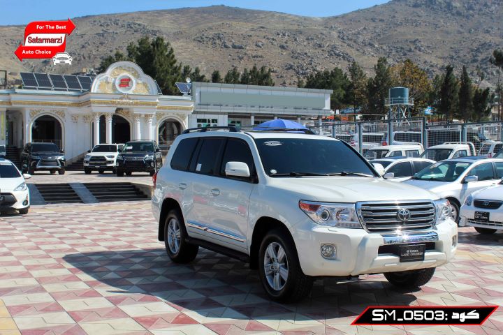 3 Toyota Land Cruiser ( VX.R ) 2013