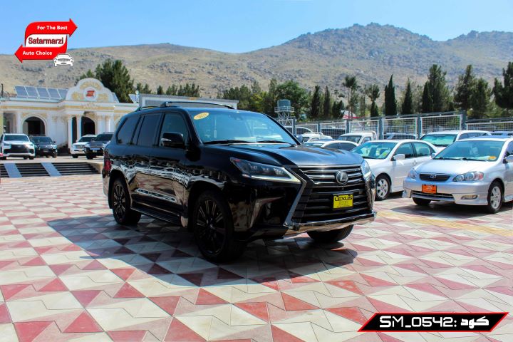 3 Lexus ( LX570 Black Edition ) 2021
