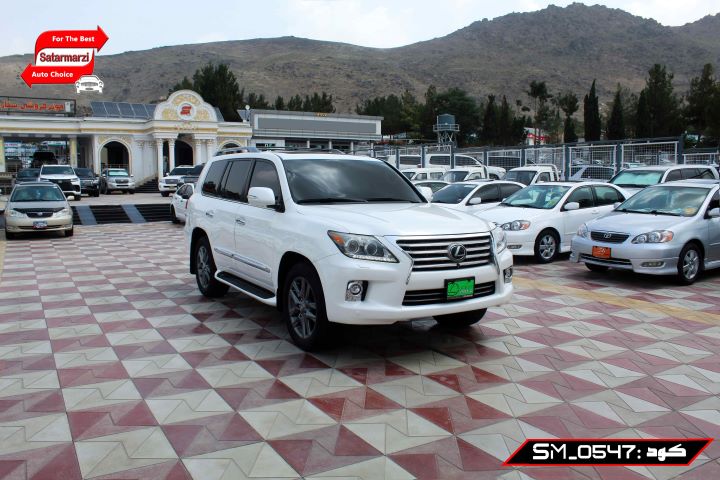 3 Lexus ( LX570 ) 2014