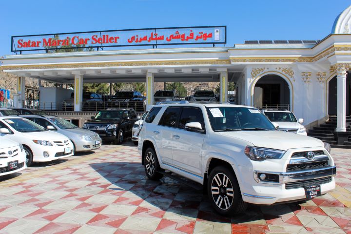 3 Toyota 4Runner ( Limited )