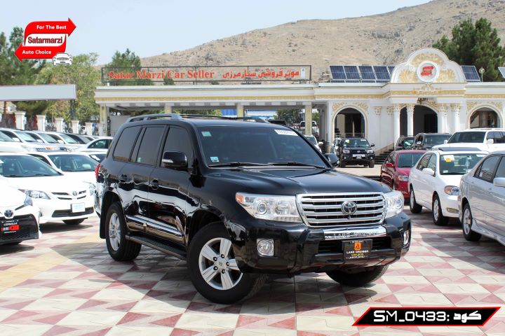3 Toyota Land Cruiser ( VX.R ) 2013