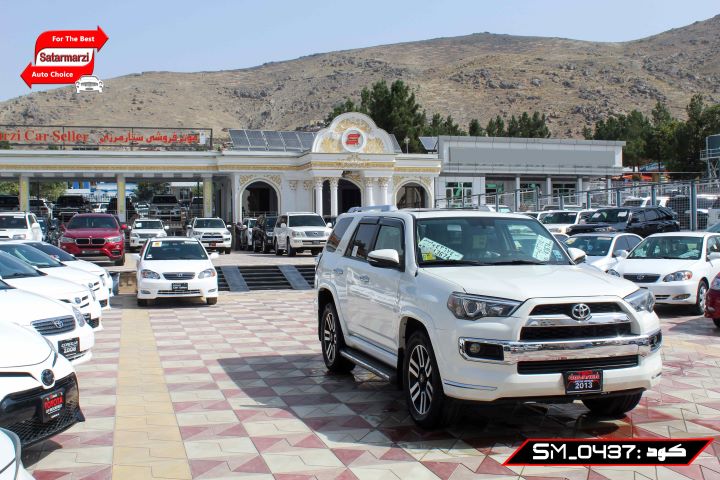 3 Toyota 4Runner ( Limited ) 2013