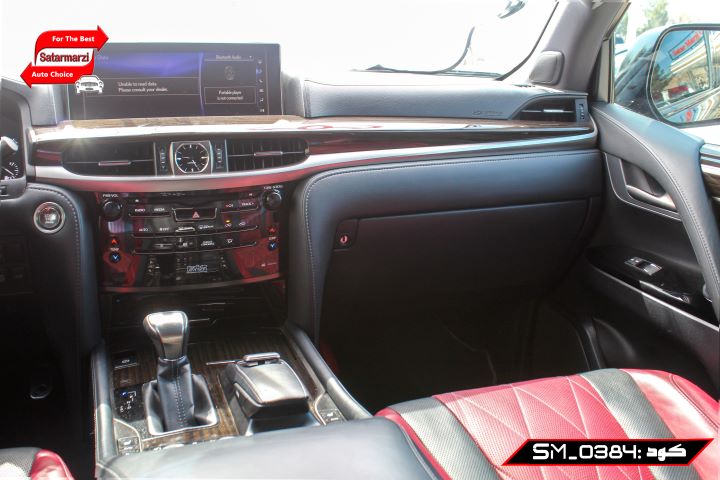 31 Lexus ( LX570 Black Hawk Edition )