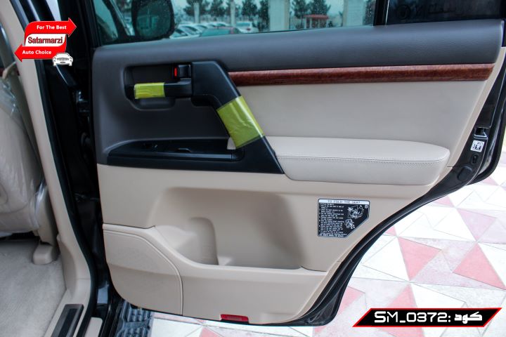 36 Toyota Land Cruiser ( GX.R ) Khaliji