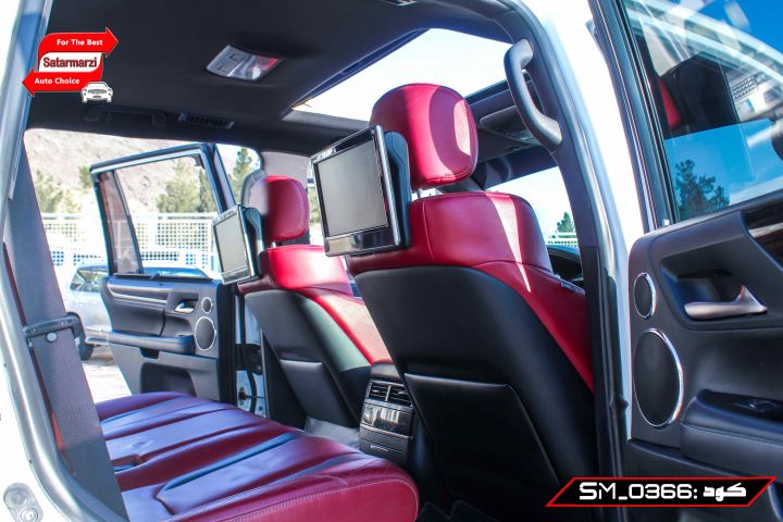 37 Lexus ( LX570 )