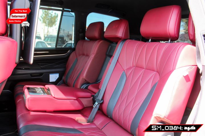 37 Lexus ( LX570 Black Hawk Edition )
