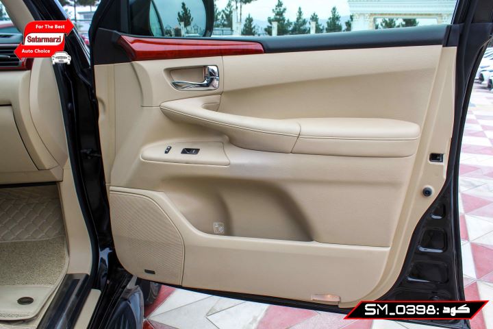 37 Lexus ( LX570 ) 2010