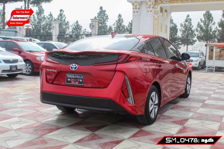 4 Toyota Prius ( Prime ) Plug-in Hybrid 2017